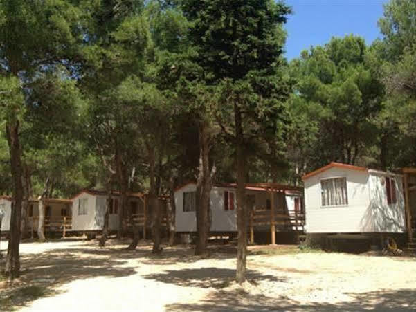Camp Porat Hotel Povljana Zewnętrze zdjęcie
