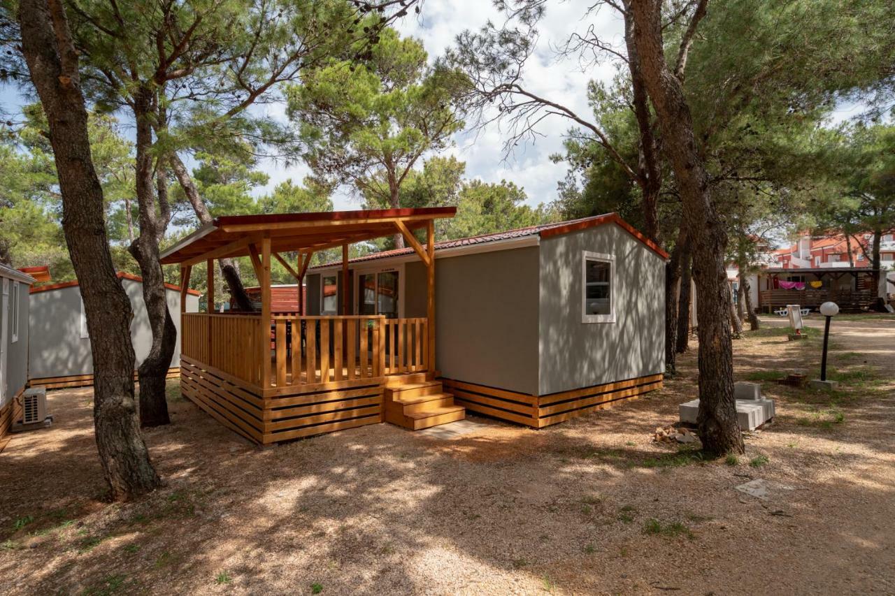 Camp Porat Hotel Povljana Zewnętrze zdjęcie