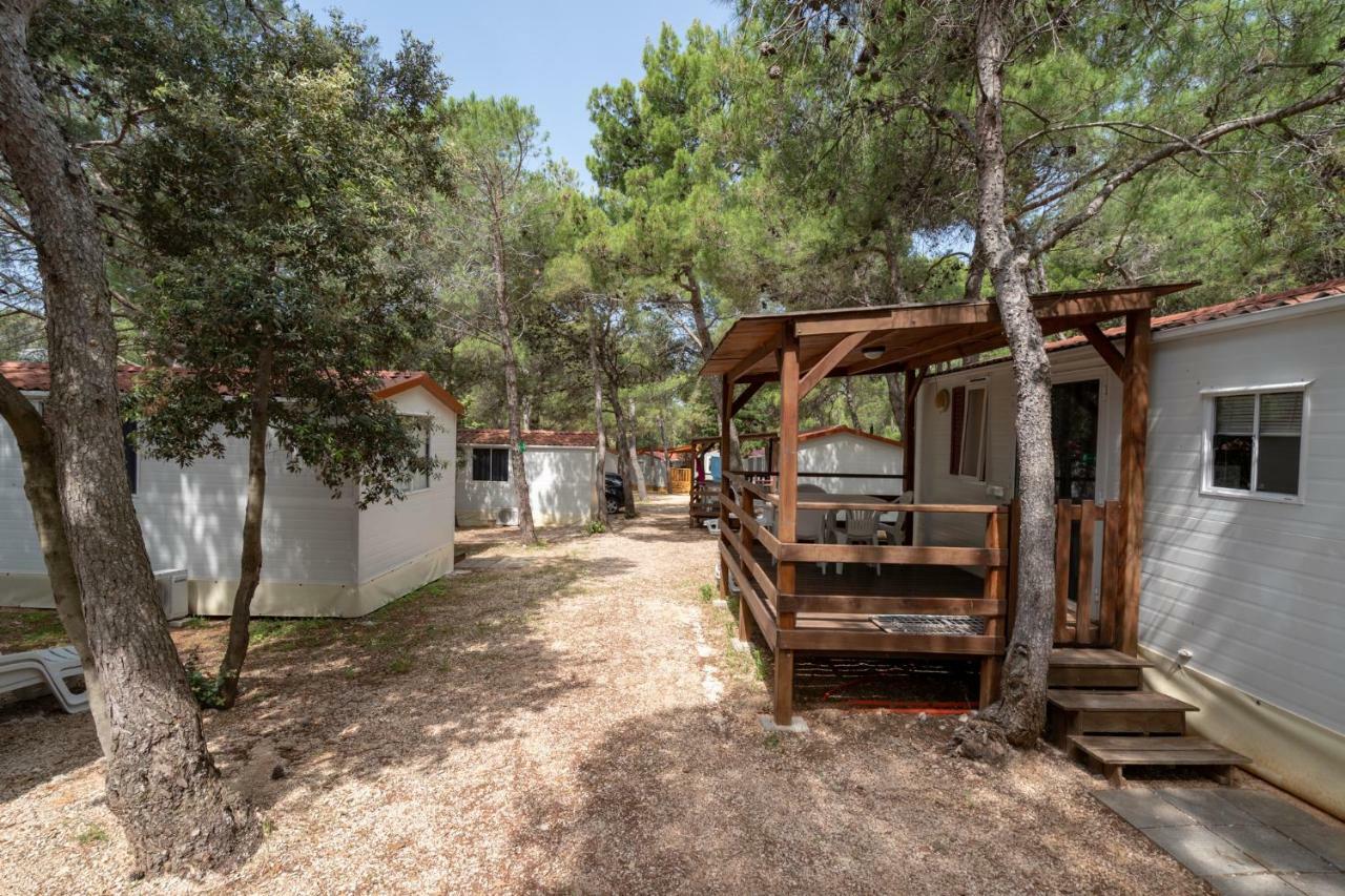 Camp Porat Hotel Povljana Zewnętrze zdjęcie